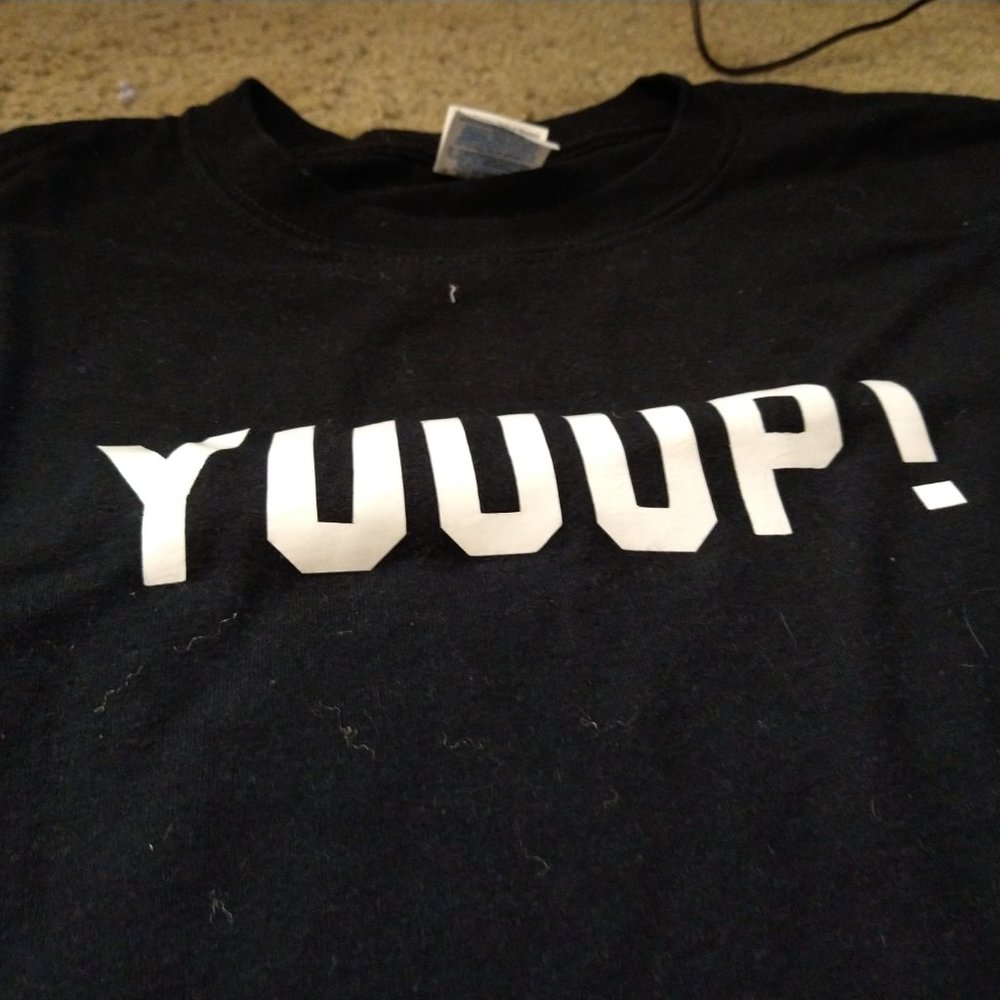 BUNDLE 3 CHARACTER T-SHIRTS - HALO 4/YUUUP/CAN'T BE GOOD M/L - Picture 4 of 8